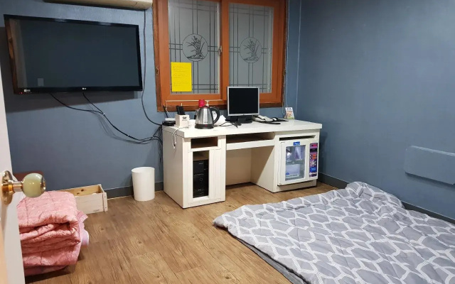 Busan Inn