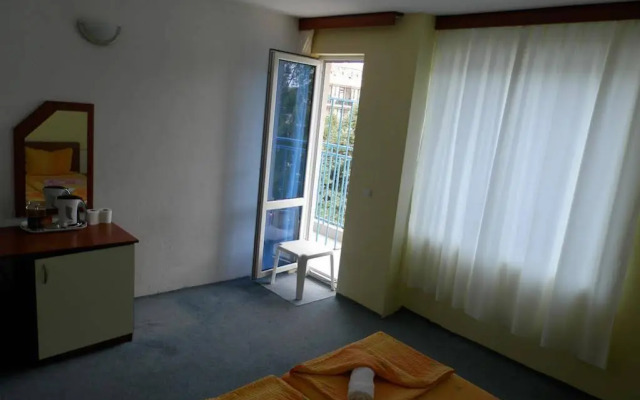 Hotel North