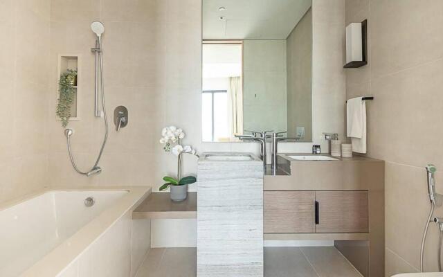 Frank Porter - The Address JBR