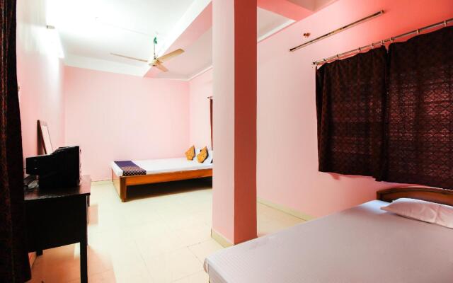 SPOT ON 63596 Lovely Guest House