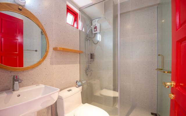 Qhome Saigon - Bui Thi Xuan