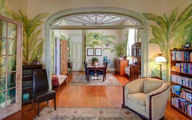 Auld Sweet Olive Bed & Breakfast