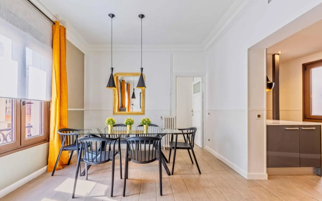 Mit House Madville En Madrid