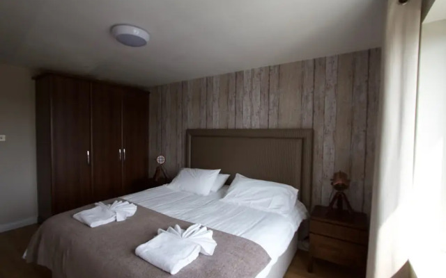 Corbière Phare Apartments