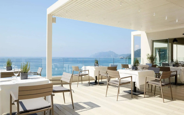 Alkyna Lifestyle Beach Resort - Adults Only