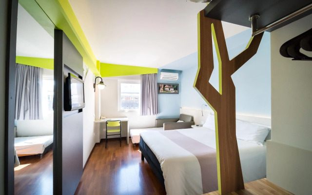 ibis Styles Curitiba Centro Cívico