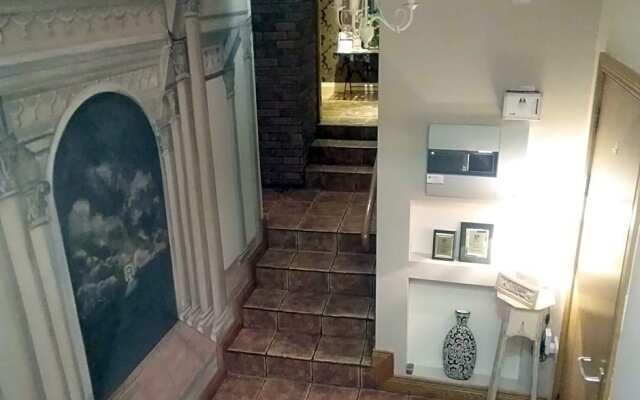 Ashleigh House