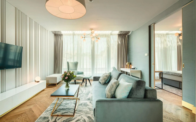 Hotel Ferreus Modern Art Deco