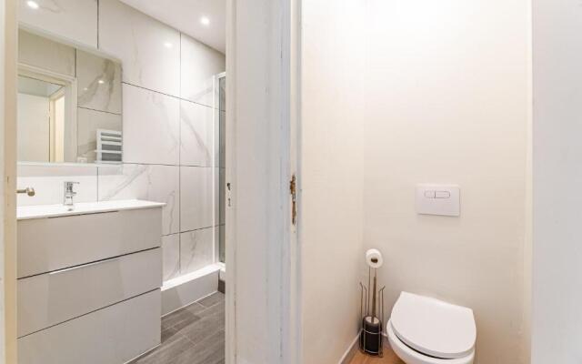 MICHELET: T2 avec parking à 10 min des Plages