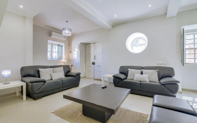 Faro Tradicional House - City center