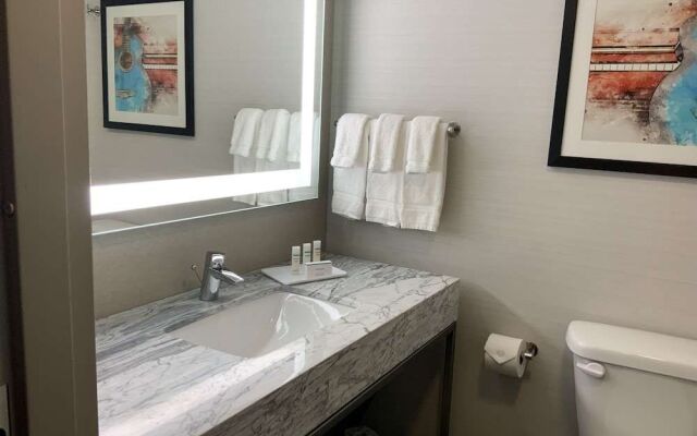 Crowne Plaza Nashville Airport by IHG