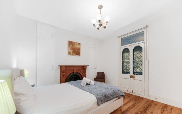 Metawise Luxury 3BR Terrace in The Heart of Sydney – Guest Rooms – Sydney