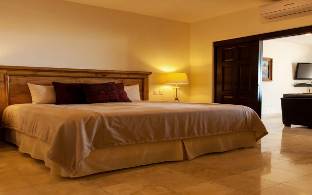Ventanas Hotel & Residences