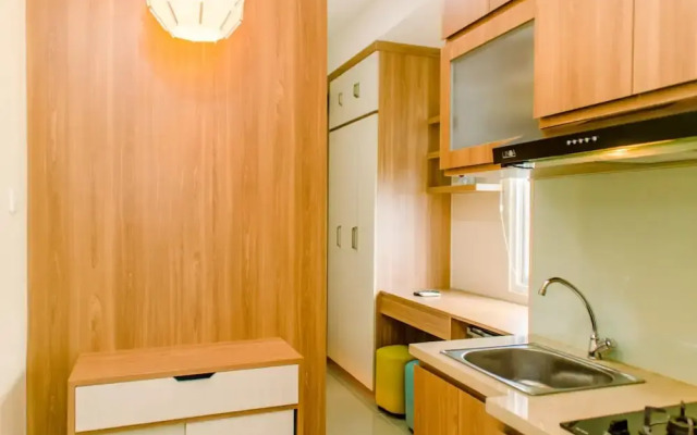 Homey And Compact Studio Apartment At B Residence