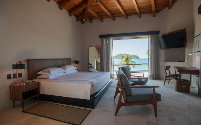 Thompson Zihuatanejo, A Beach Resort, by Hyatt