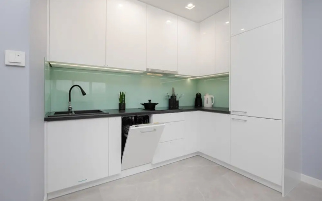 Riverfront Apartment by Renters