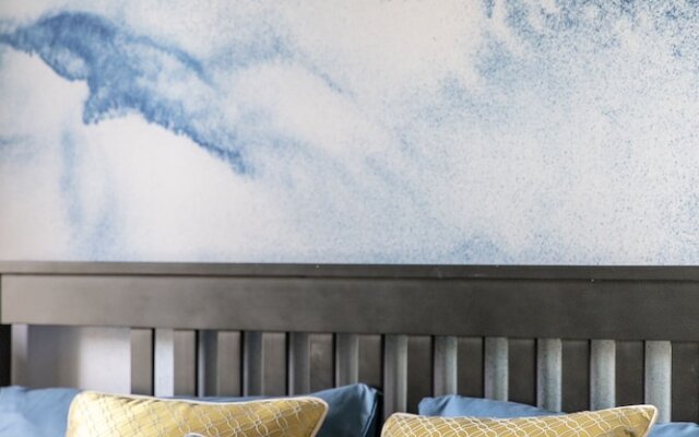 Xi'an City Center View Apartment