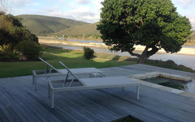 Twin Rivers Villa