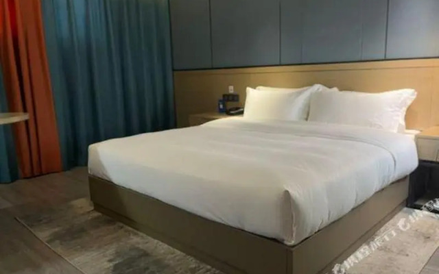 Rezen Select (Guiyang Longdongbao Airport)