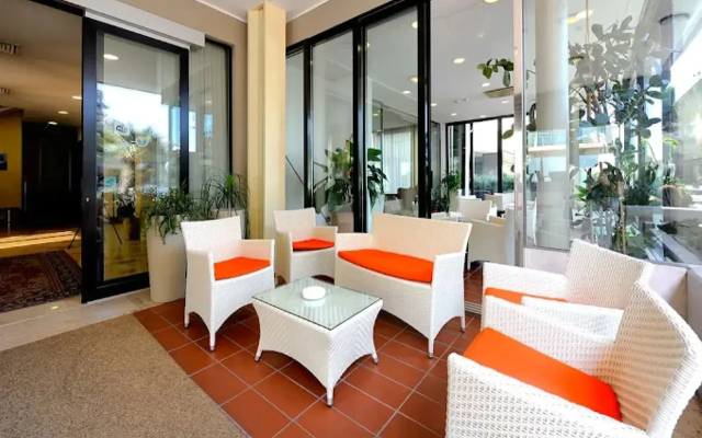 Hotel Sirius