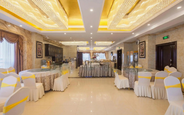 Mei Jiang Shan Hotel