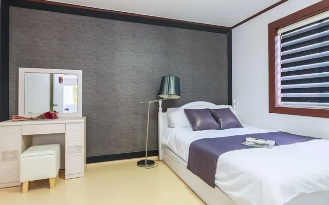 Morning Lake Pension