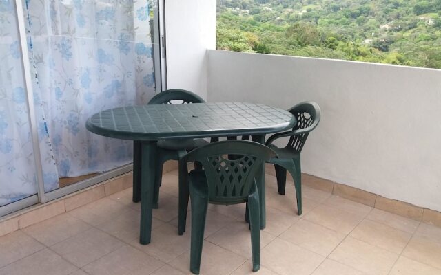 Apartment With 2 Bedrooms in Saint Joseph, With Wonderful Mountain Vie