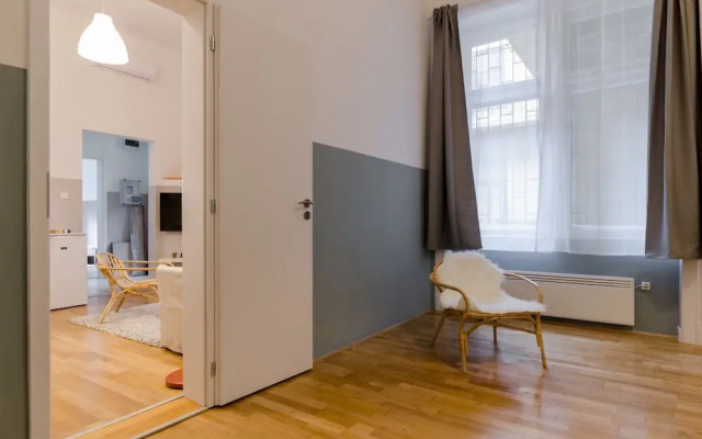 Manzanilla Apartment