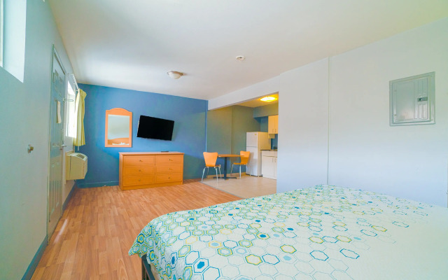 OYO Hotel Midland
