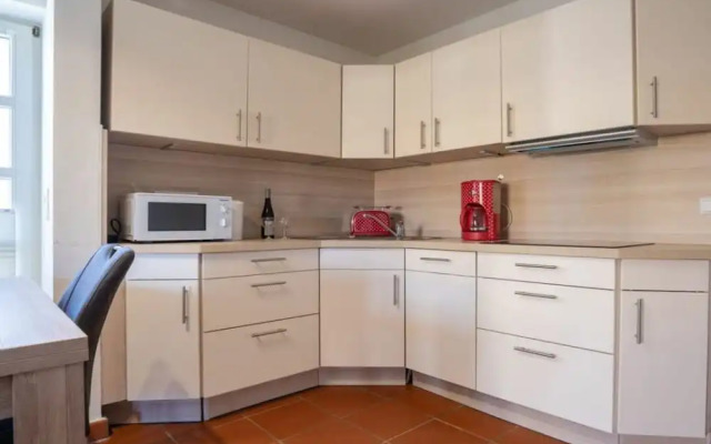 Apartment With 1 Bedroom and Terrace