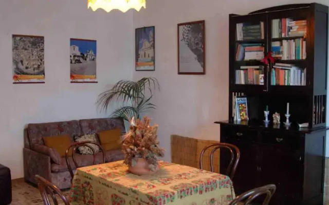 B&B Glaukopis