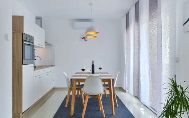 Apartments Olujic