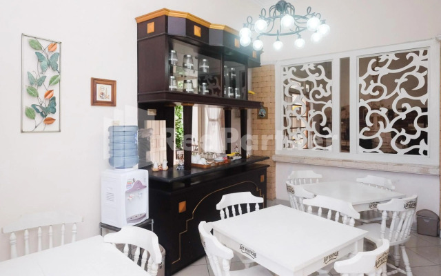 OYO 3986 Just 11 Boutique Residence Syariah