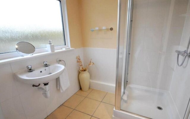 Flexistay Ambers Gatwick Aparthotel