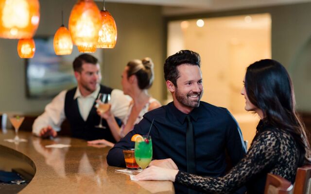 Tommy Bahama Miramonte Resort & Spa
