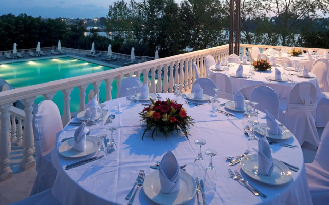 Margarona Royal Hotel