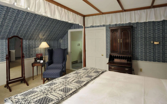 Old Sturbridge Inn & Reeder Family Lodges