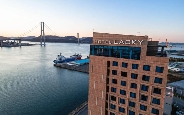 Hotel Lacky Gwangyang