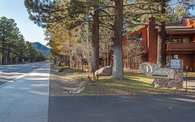 Winterset #33 - Near Golf, Shops & Eats!