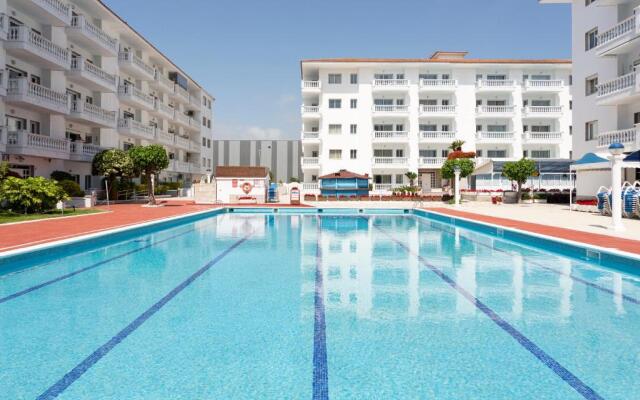 Apt 200 meters from the beach id