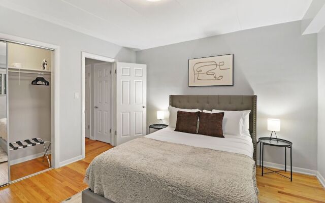 Lush 1BR Apt in Quiet Arlington Heights
