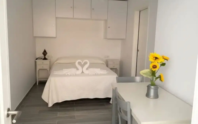Estudio cerca de la playa y del centro