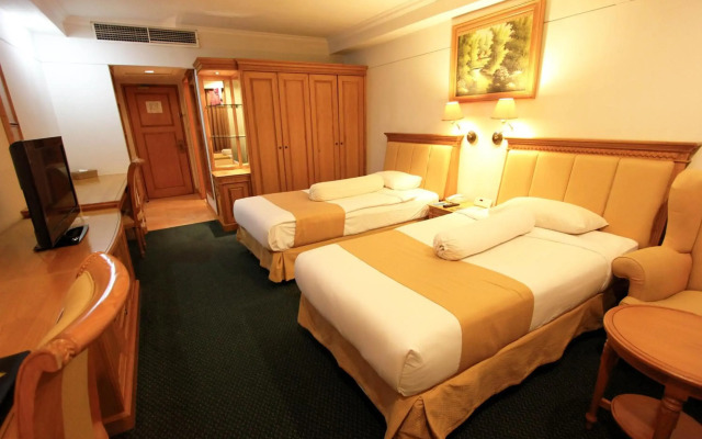 Harmoni Suites Hotel
