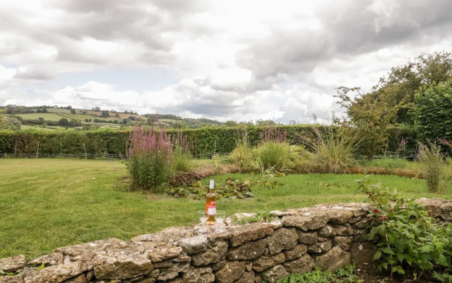 Yeoman Cottage
