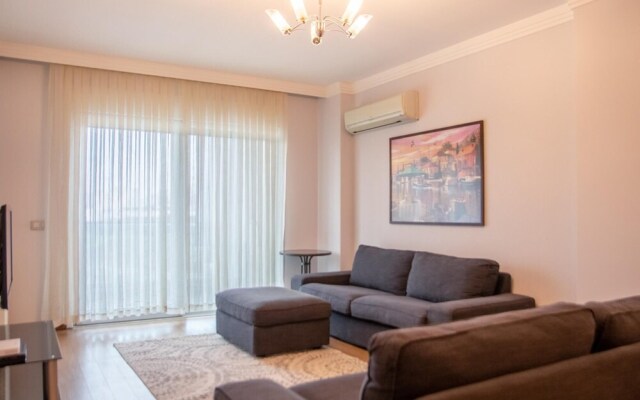 Pleasant Flat Close to Various Malls in Cigli
