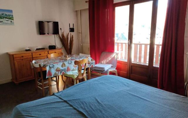 Appartement Brides-les-Bains, 1 pièce, 2 personnes - FR-1-512-107