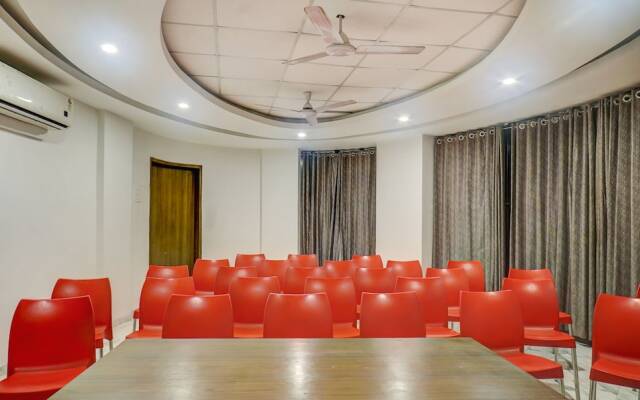 Treebo Hotel Shivas