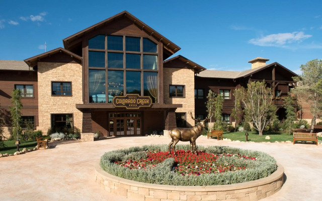 PortAventura Hotel Colorado Creek - Includes unlimited access to PortAventura Park & 1 access to Ferrari Land