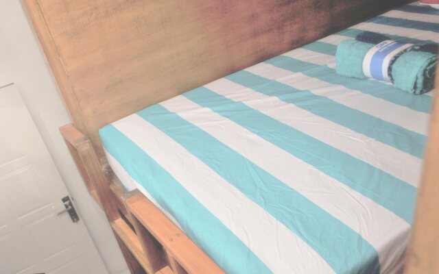 Nap Inap Homestay by Reddoors