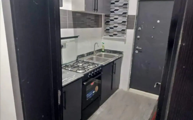 Shimawa-apartment-sleeps2-parking-24/7security